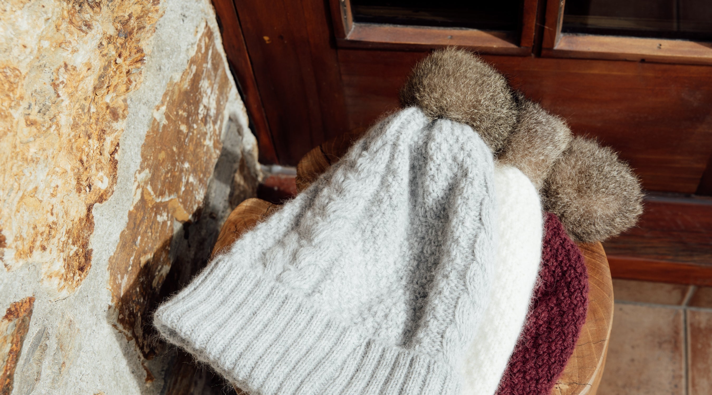 Hats And Gloves – Perriam