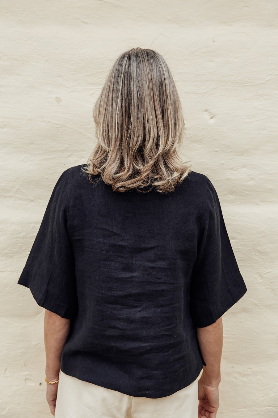 The Linen T-Shirt - Navy
