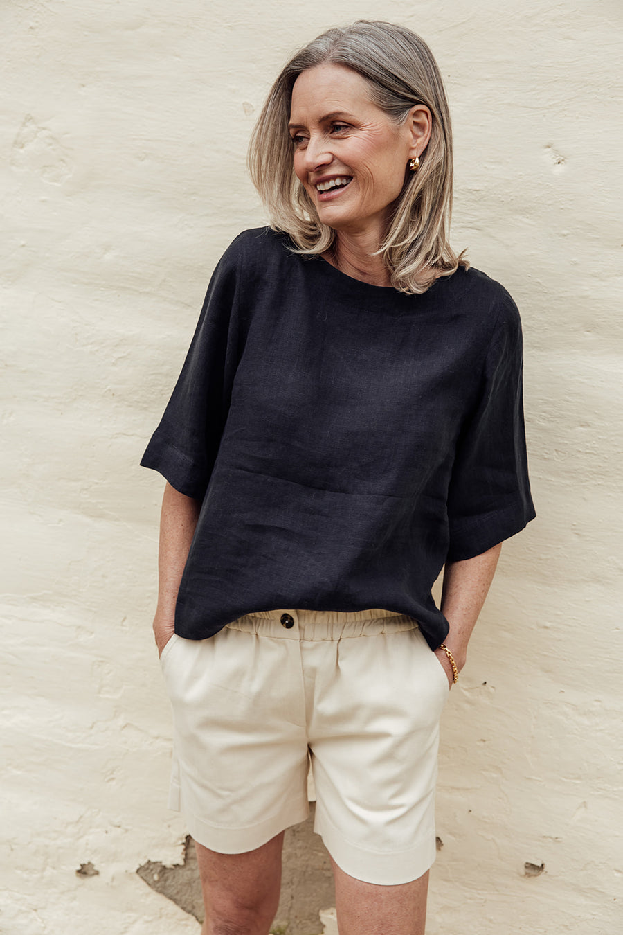 The Linen T-Shirt - Navy