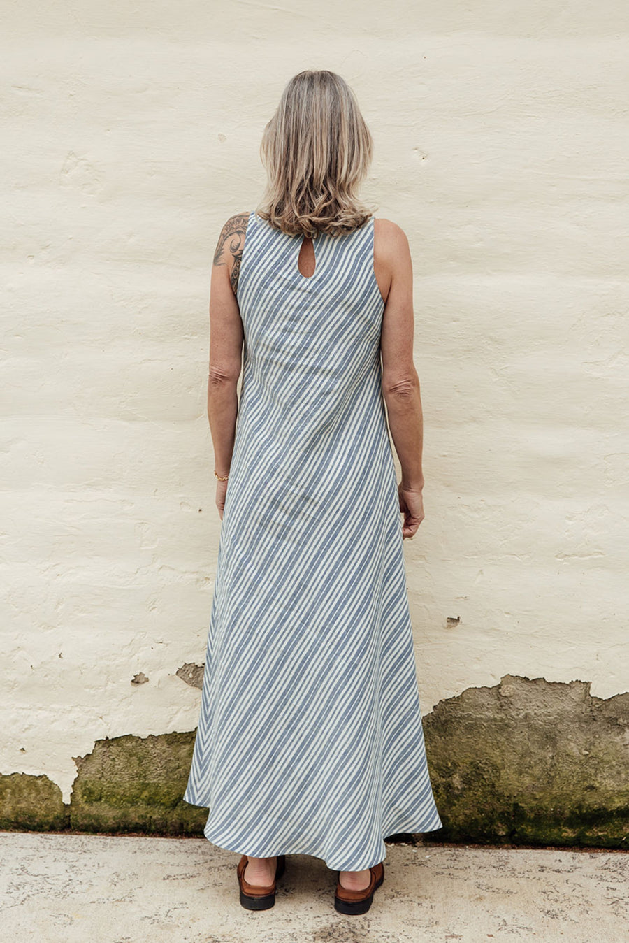 The Vacation Bias Cut Linen Dress Perriam The Vacation Bias Cut Linen Dress Perriam