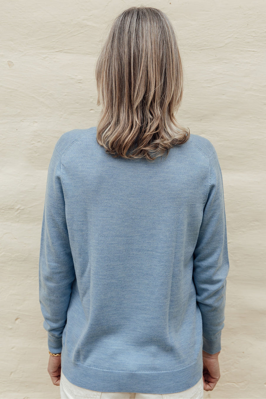 Classic Merino V-Neck - Blue Iris