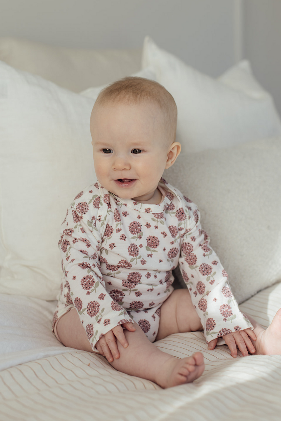 Merino Wool Baby Onesie - Hydrangea